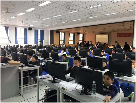 全國機器人等級考試開啟，瓦力工廠小學員沉著應戰，計算機技術開發再掀新篇章